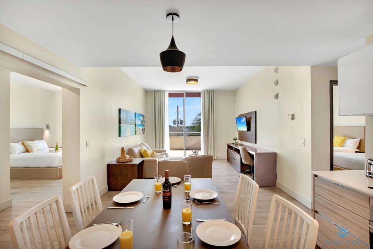 Beachfront Condo-Roofto Pool- 2 Bedrooms 2 Bedroom ! Hollywood Exterior photo